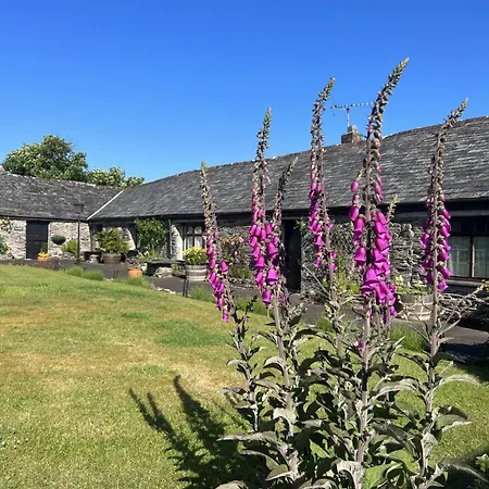Holiday home Courtyard Farm